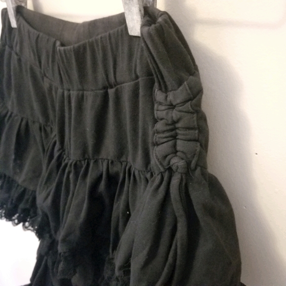 Lace Ruffle Booty Shorts ▪︎ Spectral Eyes - Picture 3 of 7